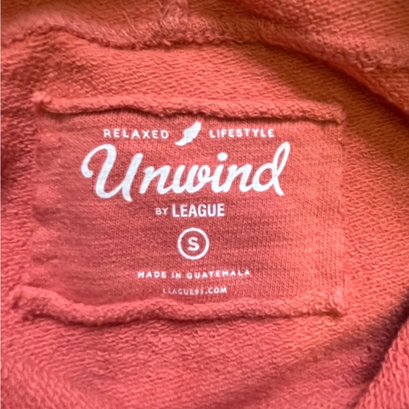 Half-Moon Pullover - Picture 2 of 3